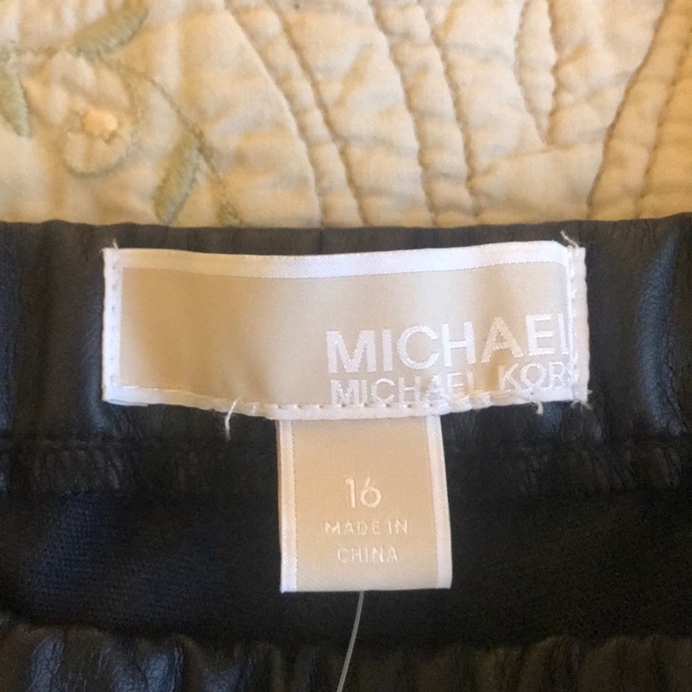 NWT Micheal Kors leggings - Picture 6 of 7